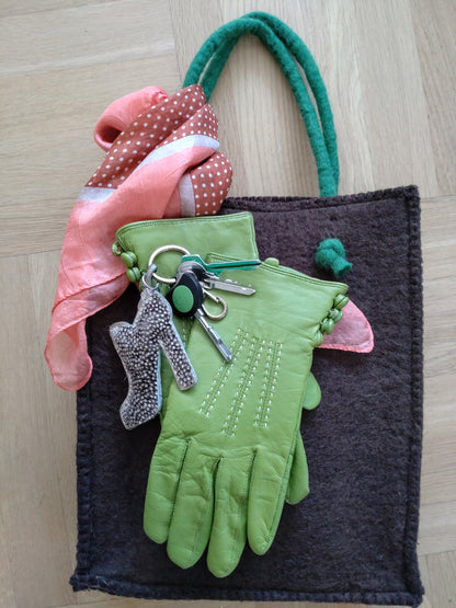Bellis wool bag 